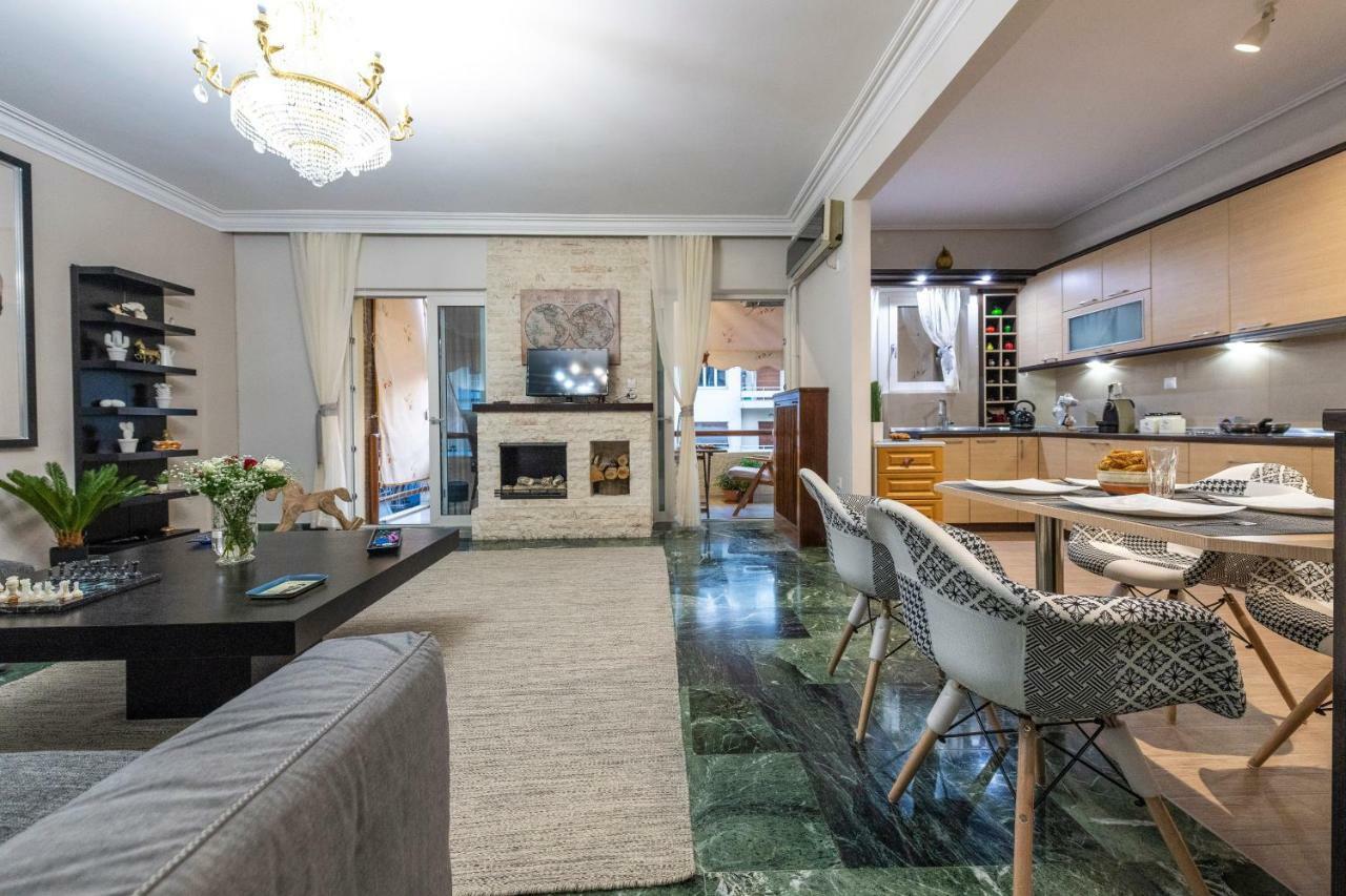 Apartment Port Marouso *