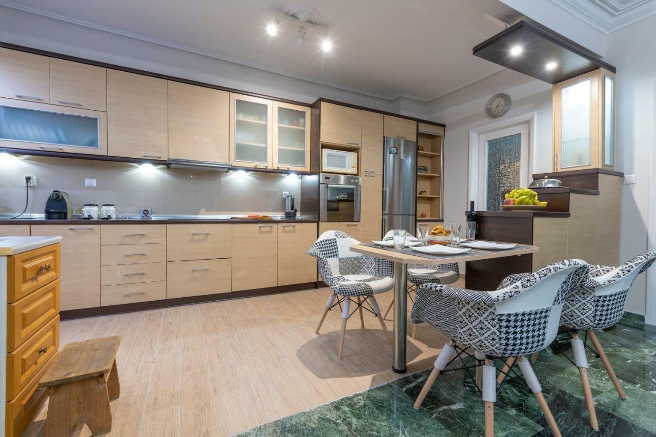 Port Marouso Apartment